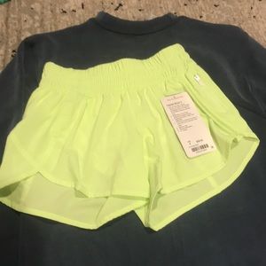 Lululemon Tracker Short V